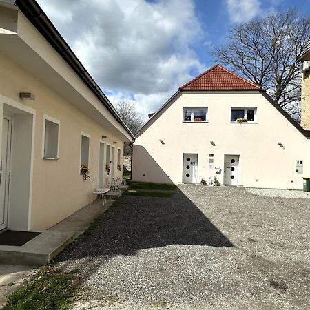 Om Yoga Center Διαμέρισμα Slovenska Bistrica Εξωτερικό φωτογραφία